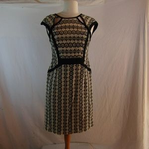 Nanette Lepore Black and White Lace Dress Sz 2 EUC